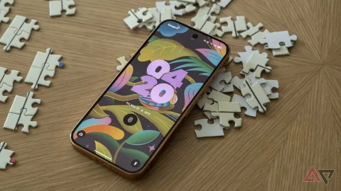 Google tung quảng cáo mới "cà khịa" Apple sao chép tính năng trên iOS 26, tiện thể "nhá hàng" luôn Pixel 10